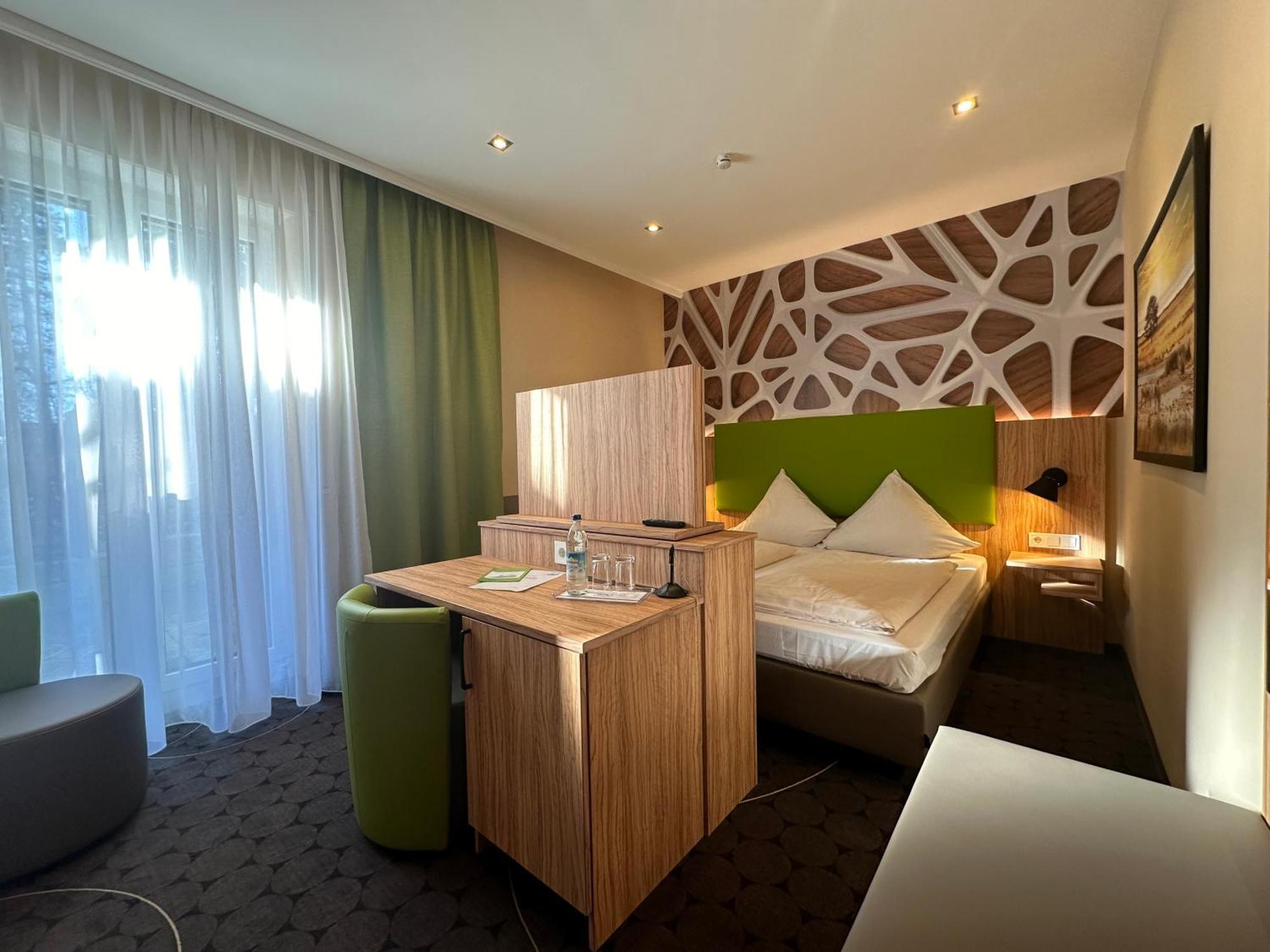 Rothsee Hotel อัลเลอร์สแบร์ก ภายนอก รูปภาพ