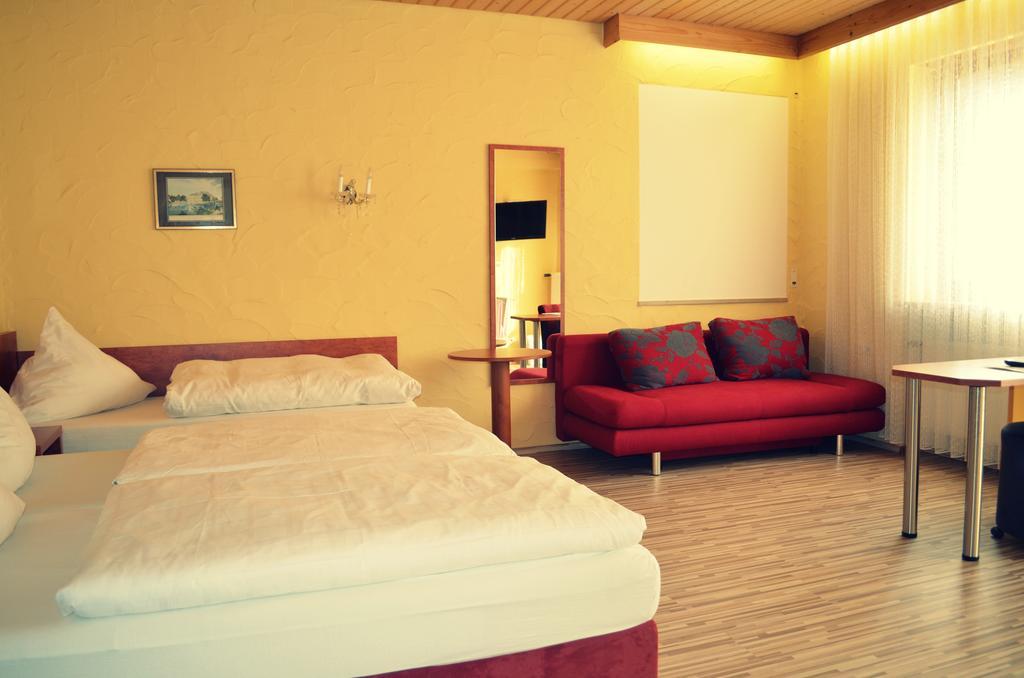 Rothsee Hotel อัลเลอร์สแบร์ก ภายนอก รูปภาพ