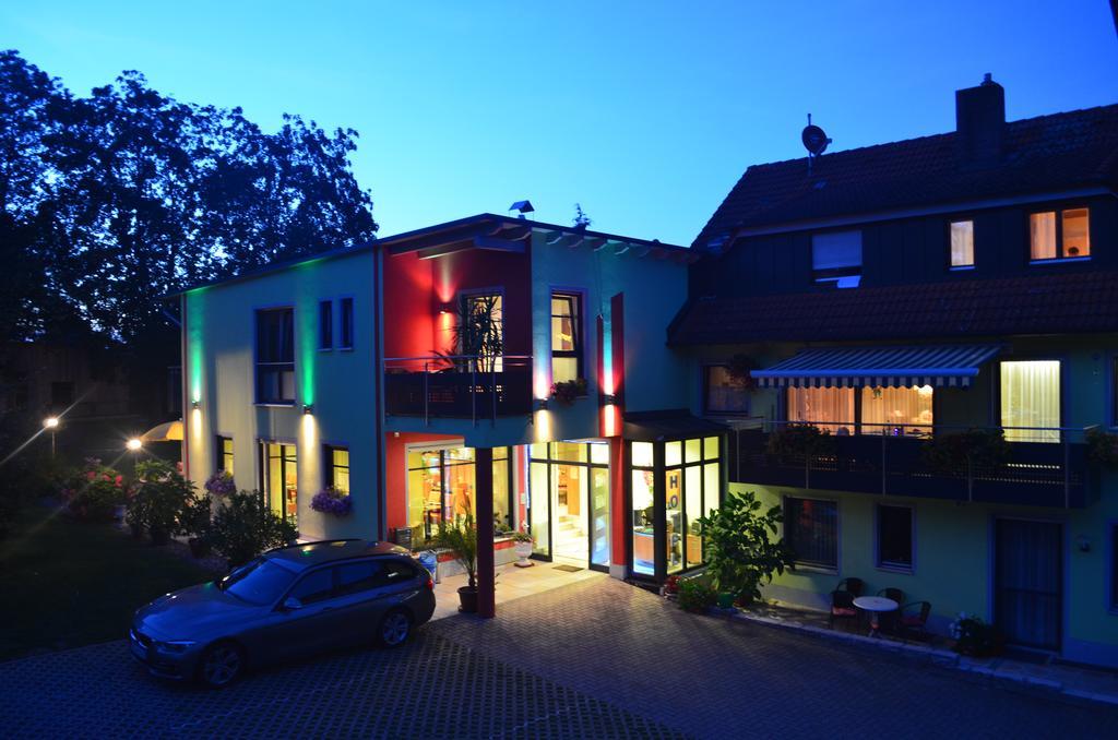 Rothsee Hotel อัลเลอร์สแบร์ก ภายนอก รูปภาพ