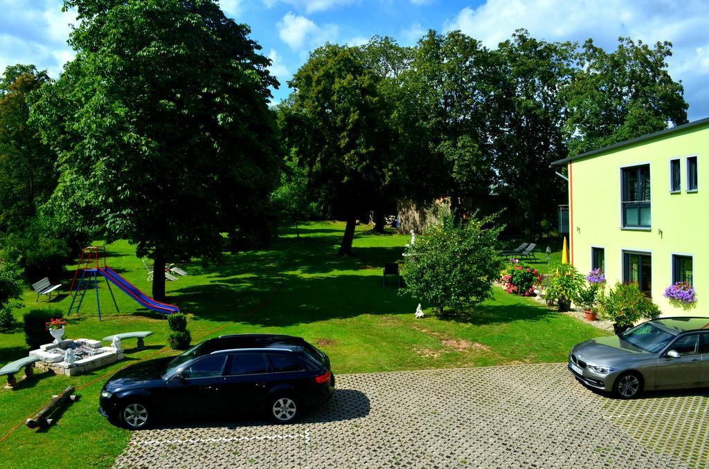 Rothsee Hotel อัลเลอร์สแบร์ก ภายนอก รูปภาพ