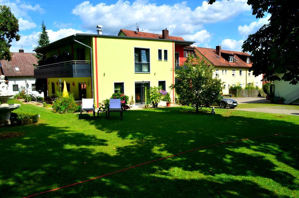 Rothsee Hotel อัลเลอร์สแบร์ก ภายนอก รูปภาพ