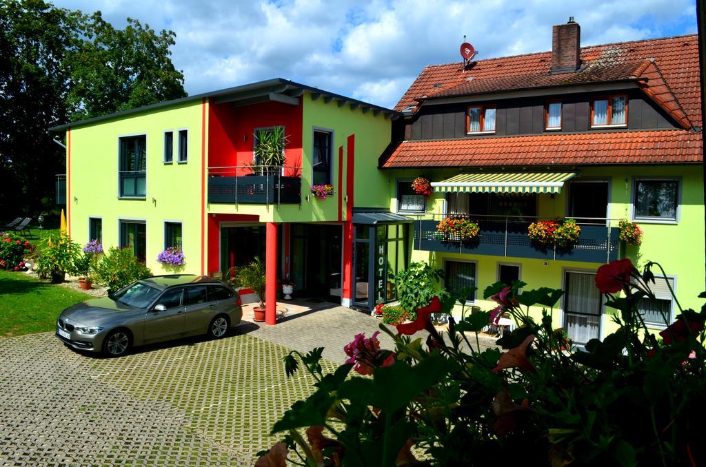 Rothsee Hotel อัลเลอร์สแบร์ก ภายนอก รูปภาพ